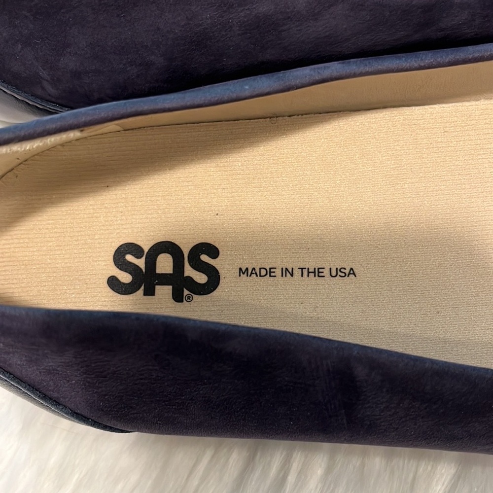 SAS Scenic Flat Cosmic Blue Leather Women Shoes Size 9 1/2 WW - Picture 9 of 11